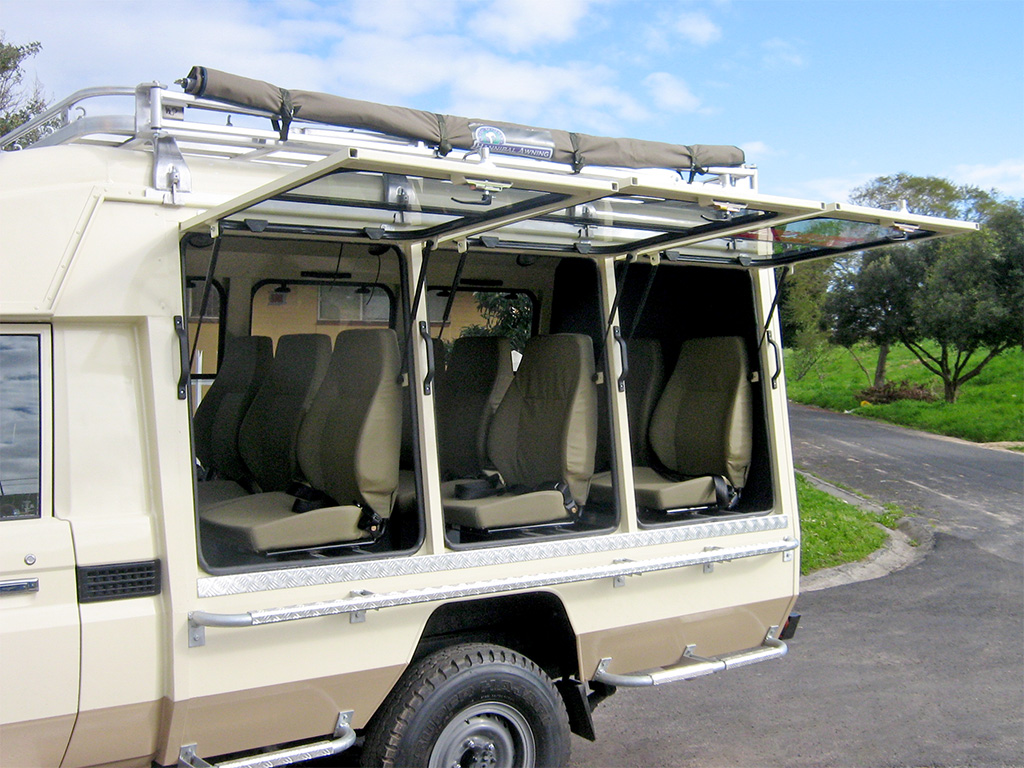  Safari Coach Builders